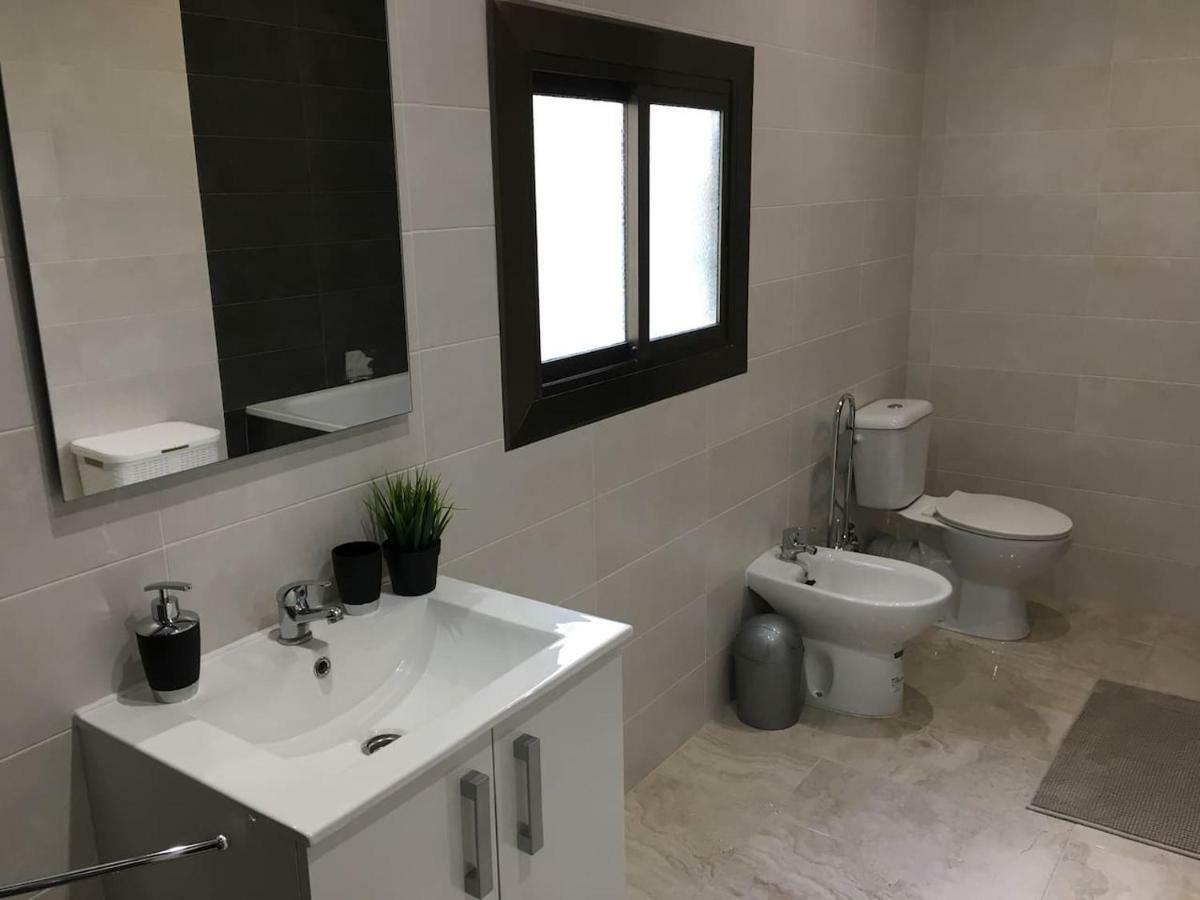 Comfortable Renovated Flat, Wifi! Badalona Exterior foto